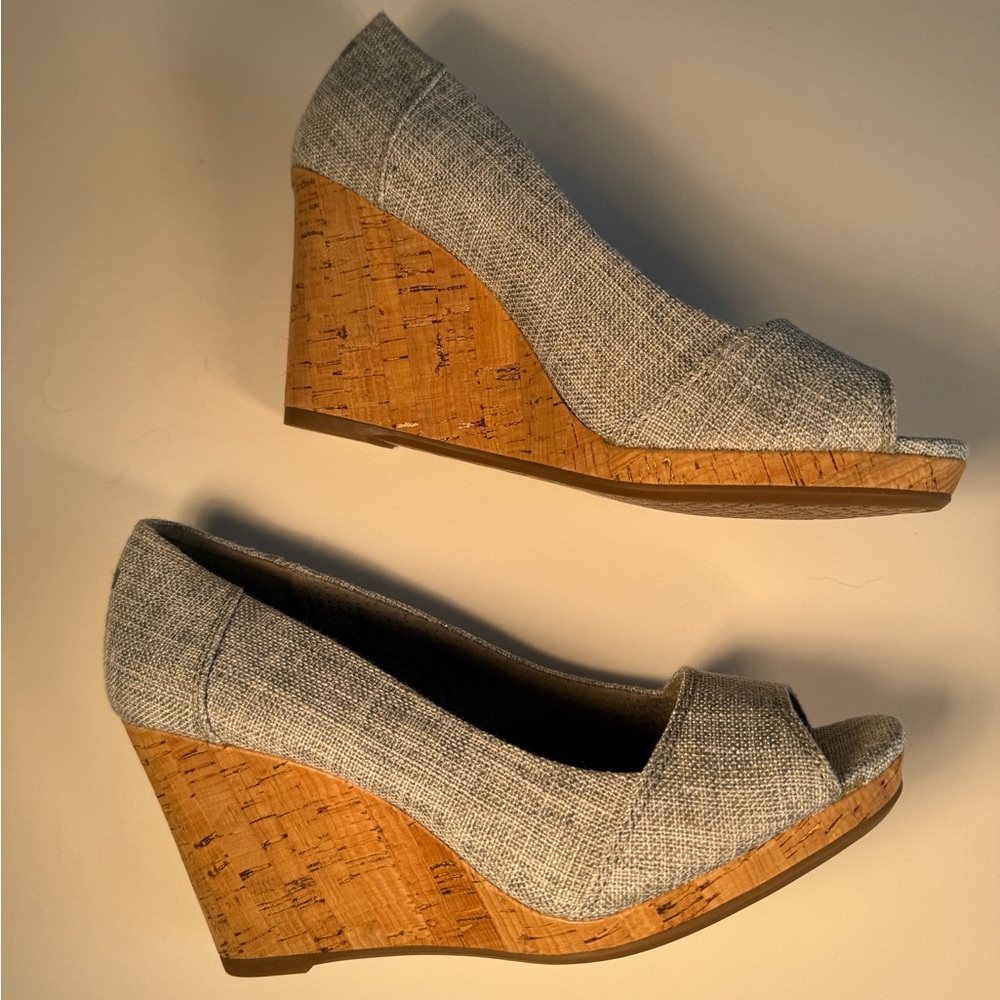TOMS Stella Grey Woven Peep-Toe Wedge - Picture 4 of 12